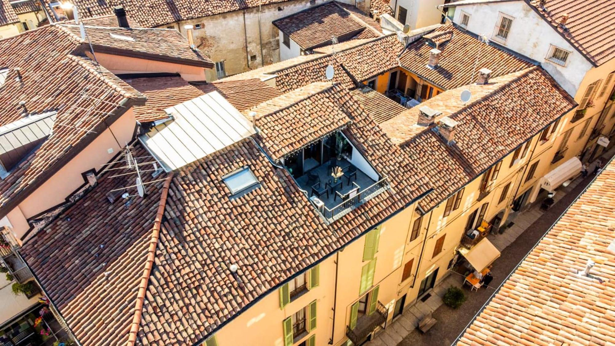 Apartmán Centro Storico-Dimora Con Terrazza- Wi-Fi E Ac Asti Exteriér fotografie
