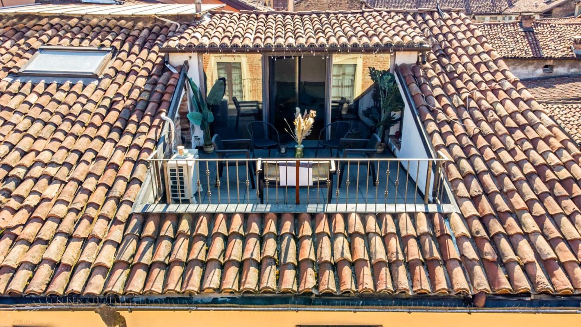 Apartmán Centro Storico-Dimora Con Terrazza- Wi-Fi E Ac Asti Exteriér fotografie