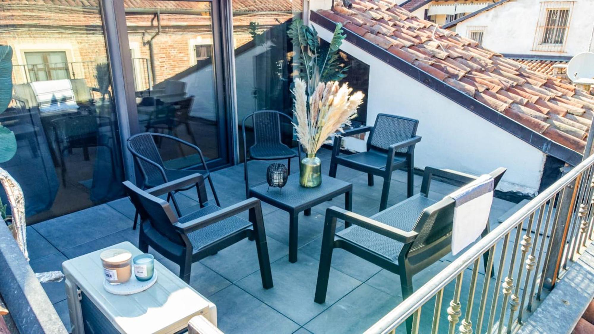 Apartmán Centro Storico-Dimora Con Terrazza- Wi-Fi E Ac Asti Exteriér fotografie